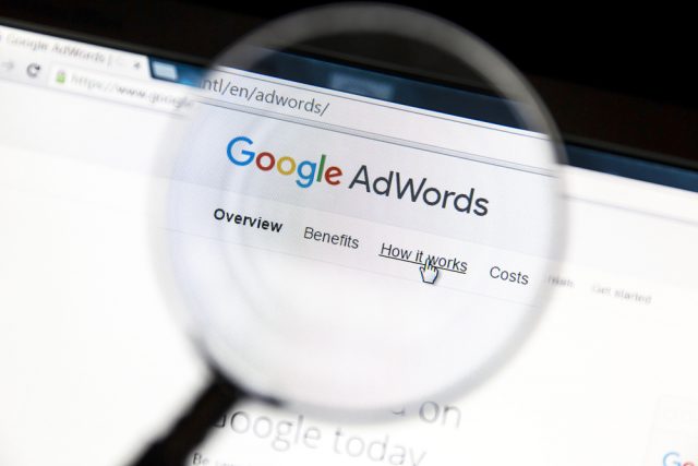 Diferença entre atribuição do Google Adwords e Google Attribution